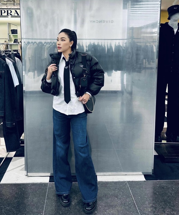 Quỳnh Thư lộ diện sau thông báo mang thai con đầu lòng