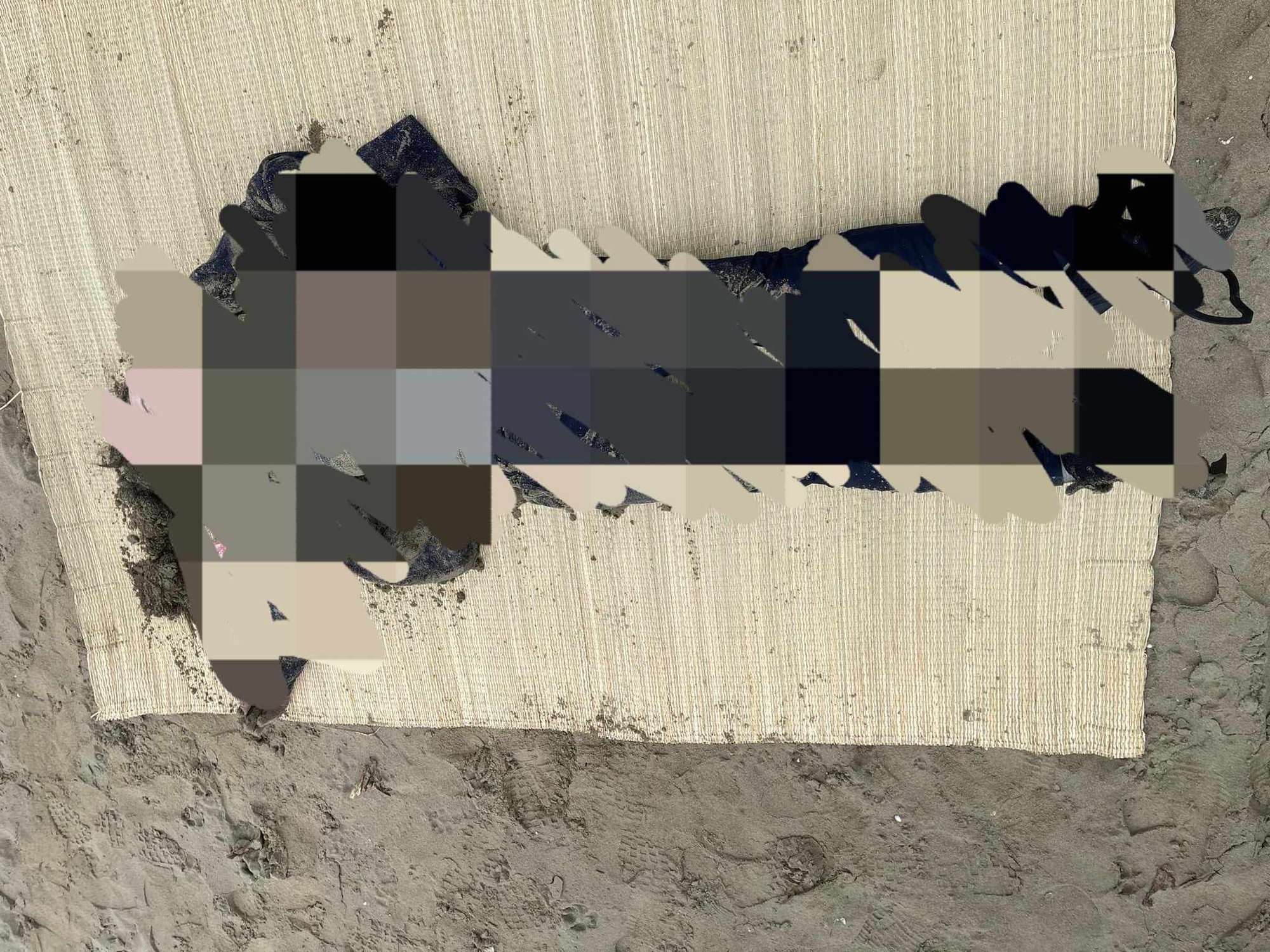 Thi thể nữ giới được người dân phát hiện