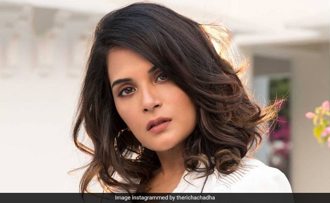 Nữ diễn viên Ấn Độ Richa Chadha cực lực lên án hành vi của các nghi phạm.