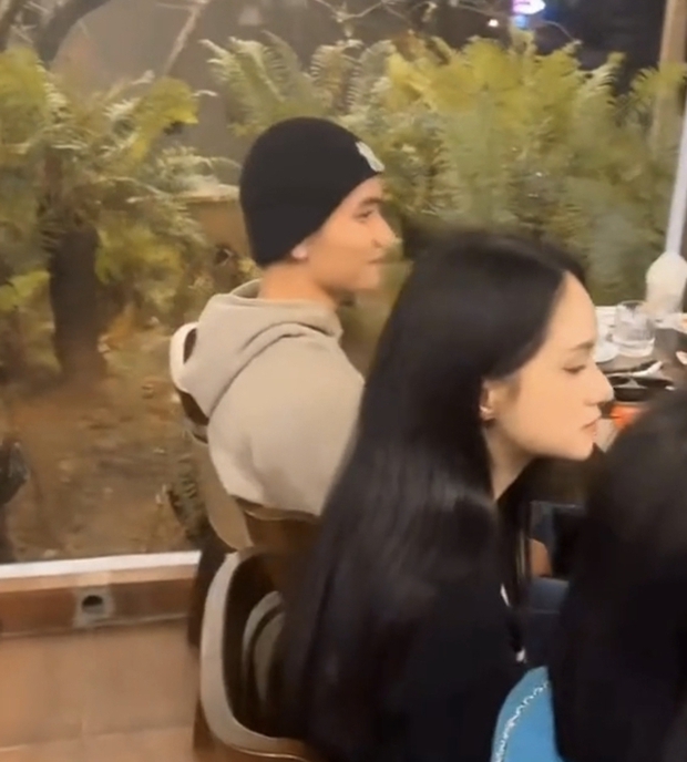 Trần Nhậm và Hương Giang bị soi du lịch Đà Lạt chung