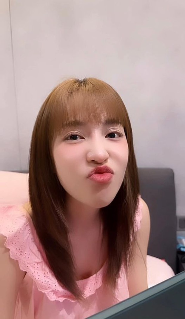 Puka gây sốt với ngoại hình trẻ trung, xinh đẹp sau khi quyết định đổi 