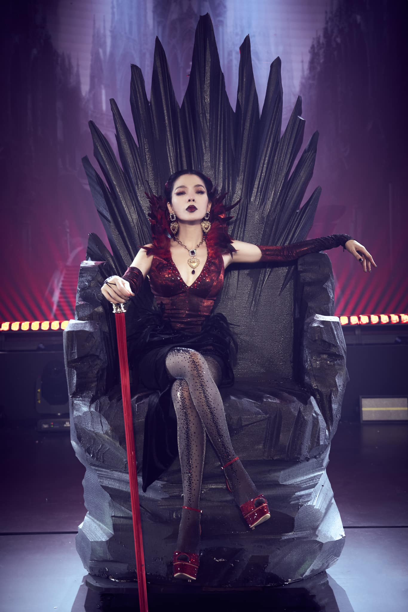 Tham gia chương trình Chị đẹp đạp gió rẽ sóng, Lệ Quyên là 