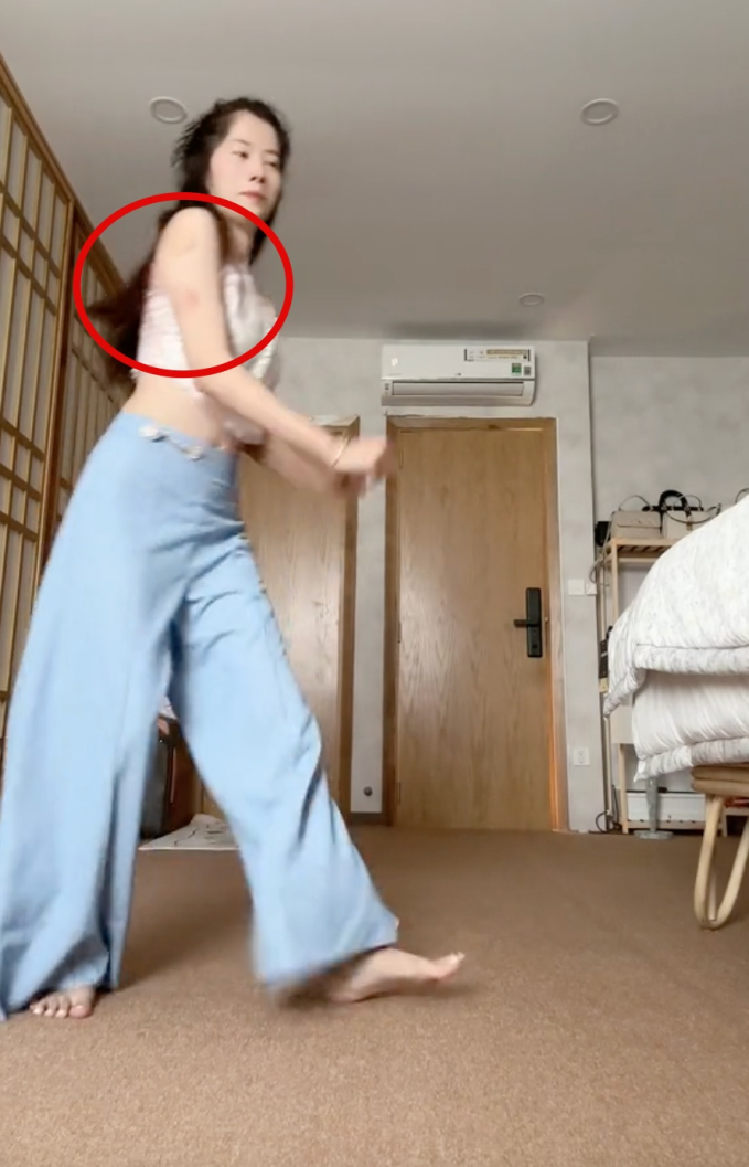 Cảnh Nam Em tập nhảy gây xôn xao mạng xã hội