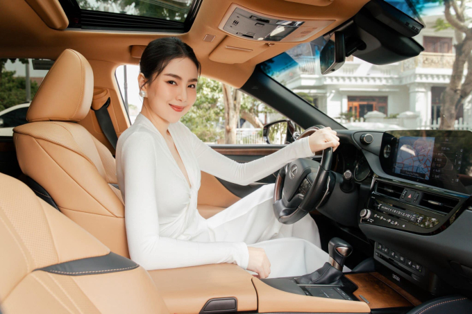 Hiện tại, ngoài công việc ở nhà đài, Mai Ngọc còn kinh doanh thời trang và khá thành công.