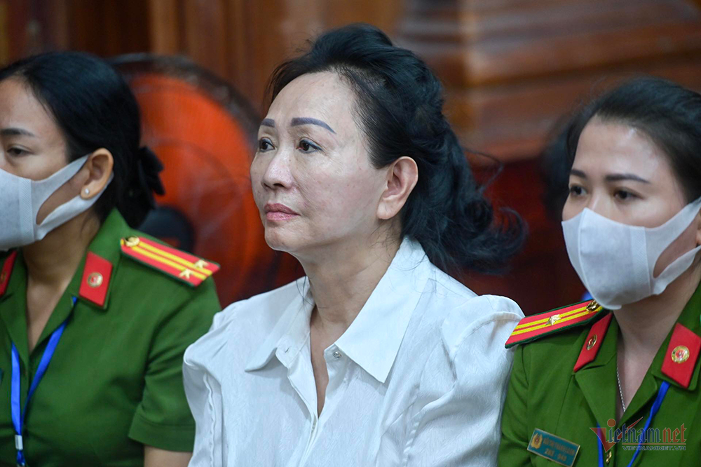 Bị cáo Trương Mỹ Lan. Ảnh: Nguyễn Huế