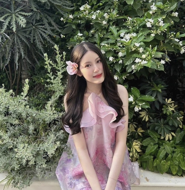 Nhan sắc xinh xắn của mỹ nhân vướng tin đồn hẹn hò HIEUTHUHAI