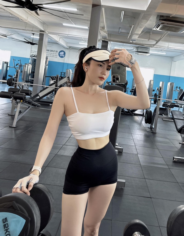 Ngọc Bích hiện là HLV gym nổi tiếng ở Đồng Nai.