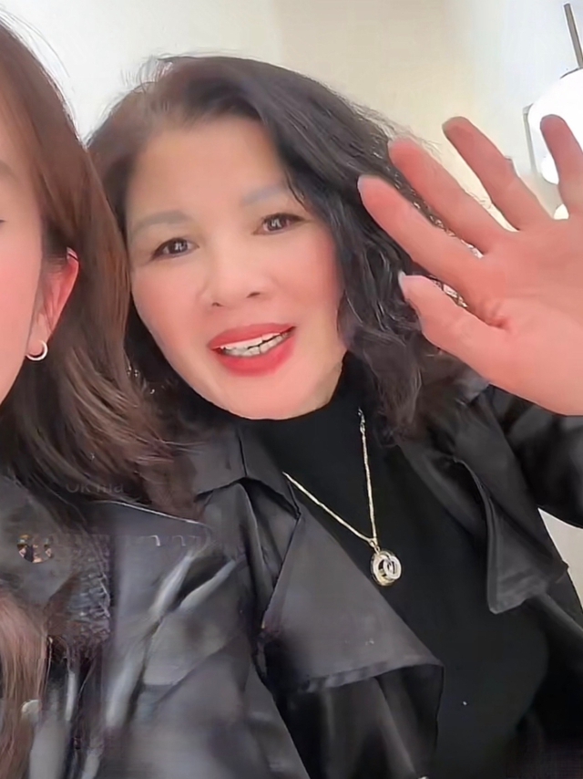 Không chỉ bố mà mẹ của Quang Hải cũng rất 