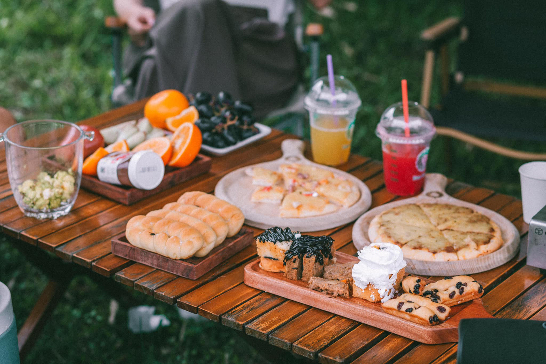 Ở thung lũng Liên Minh chưa có nhiều dịch vụ du lịch nên du khách có thể chủ động mang theo đồ ăn thức uống để có chuyến đi trọn vẹn và thoải mái nhất (Ảnh: 16 - Travel)