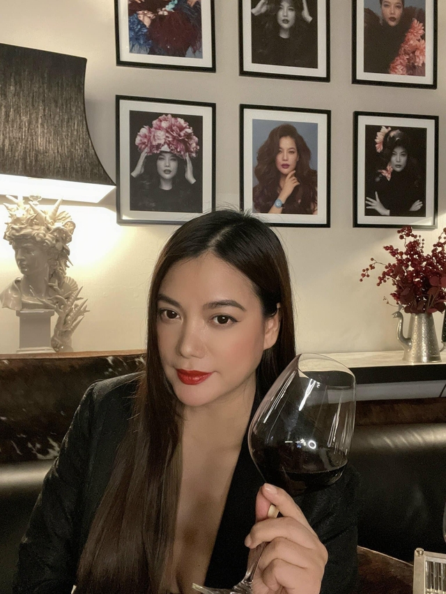 Đáp trả lời phỏng đoán này, Trương Ngọc Ánh viết: 