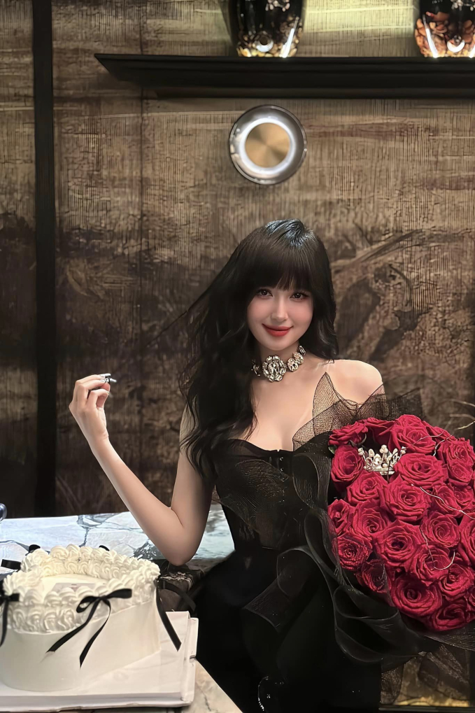 Tâm Tít không còn hoạt động showbiz mà dành thời gian vun vén tổ ấm