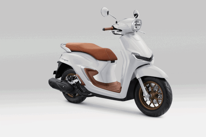 Honda Stylo 160 được phân phối với 2 phiên bản và 6 tùy chọn màu sắc. Ảnh: Honda