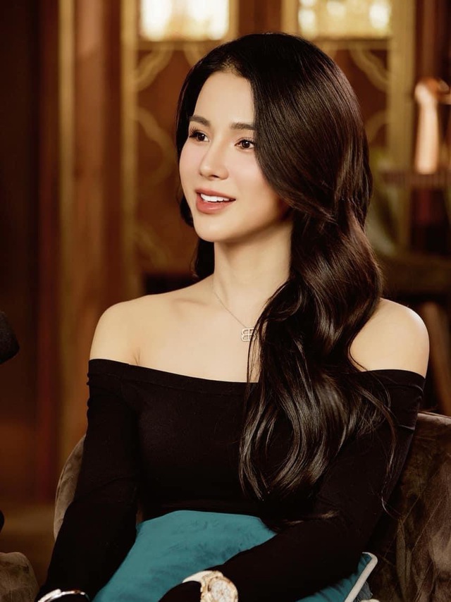 Người đẹp tâm sự các con chính là động lực để cô không ngừng cố gắng trong cuộc sống và công việc