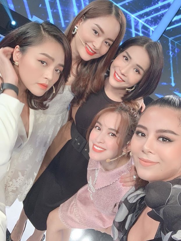 Khả Như và Nam Thư có mối quan hệ thân thiết, thường xuyên xuất hiện chung chương trình