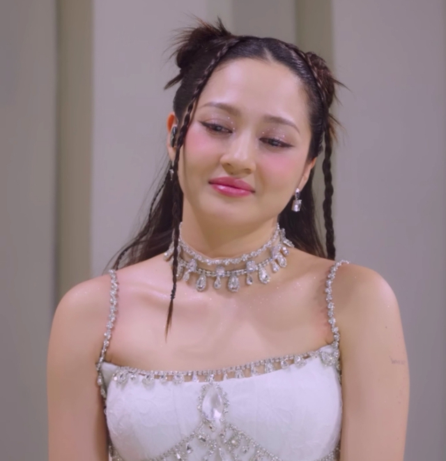 Bảo Anh rút khỏi Chị đẹp đạp gió rẽ sóng vì sức khỏe lẫn tinh thần không ổn định