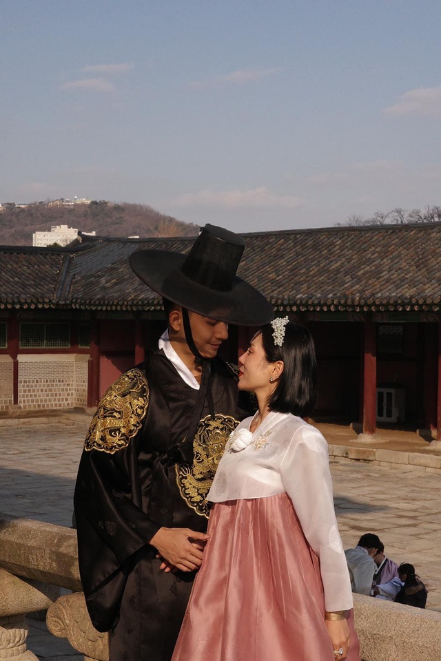 Hiện tại cặp đôi đã gắn bó bên nhau được hơn 4 năm