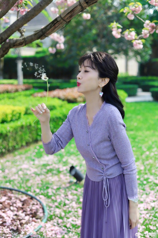 Triệu Nhã Chi bác bỏ tin đồn