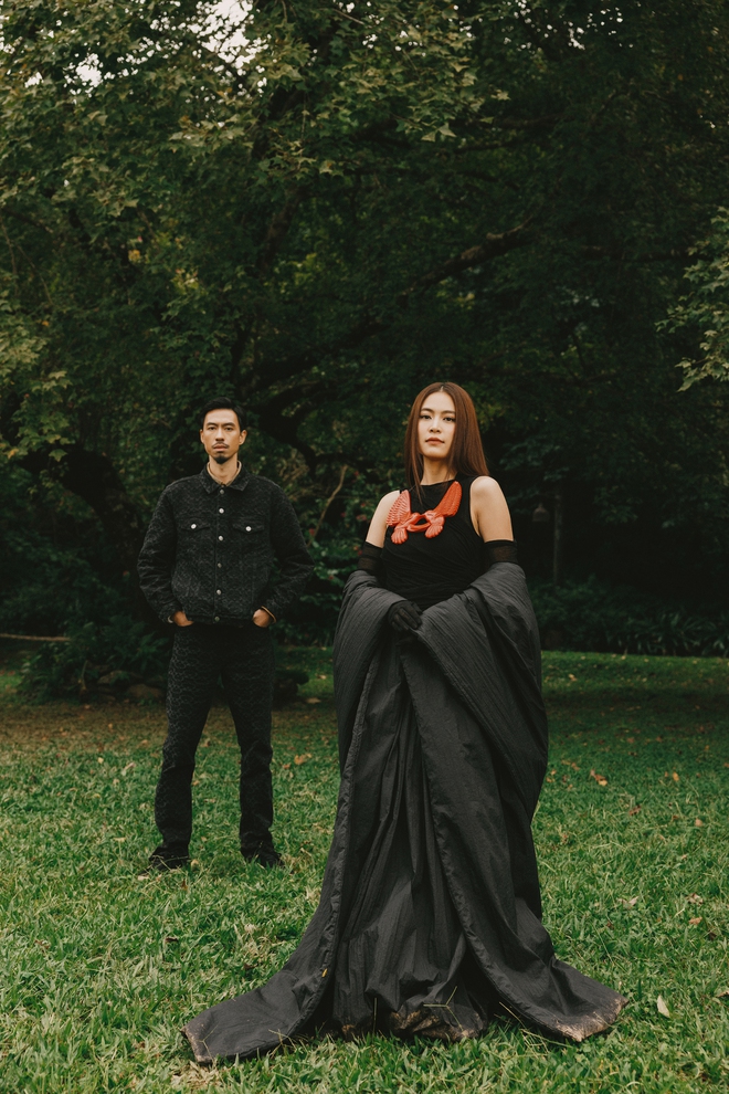 Hoàng Thuỳ Linh công khai hợp tác với Đen Vâu sau thông tin cả hai đã ăn hỏi