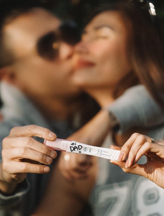 Sáng 10/3, Võ Hoàng Yến thông báo tin vui đang mang thai con đầu lòng