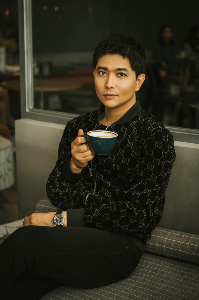 Thời gian đầu sau ly hôn, Tim cho biết anh rơi vào khủng hoảng trầm trọng