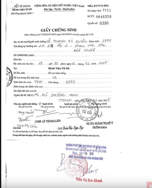 Hình ảnh đón con ở bệnh viện từng được Tịnh thất Bồng Lai giải thích là xin con nuôi và giấy chứng sinh tại BV Từ Dũ năm 2015 có tên Kỳ Duyên