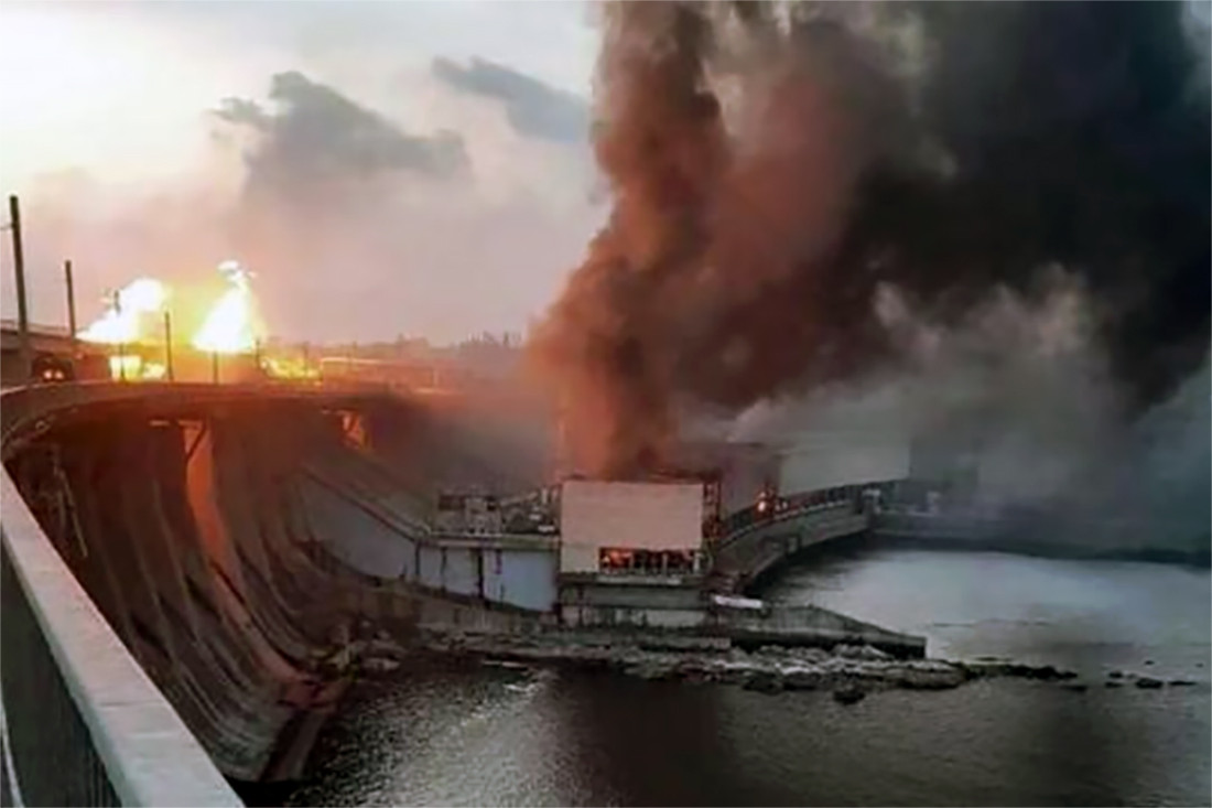 Một nhà máy thủy điện của Ukraine bị trúng hỏa lực tấn công của quân Nga. Ảnh: Avia.pro