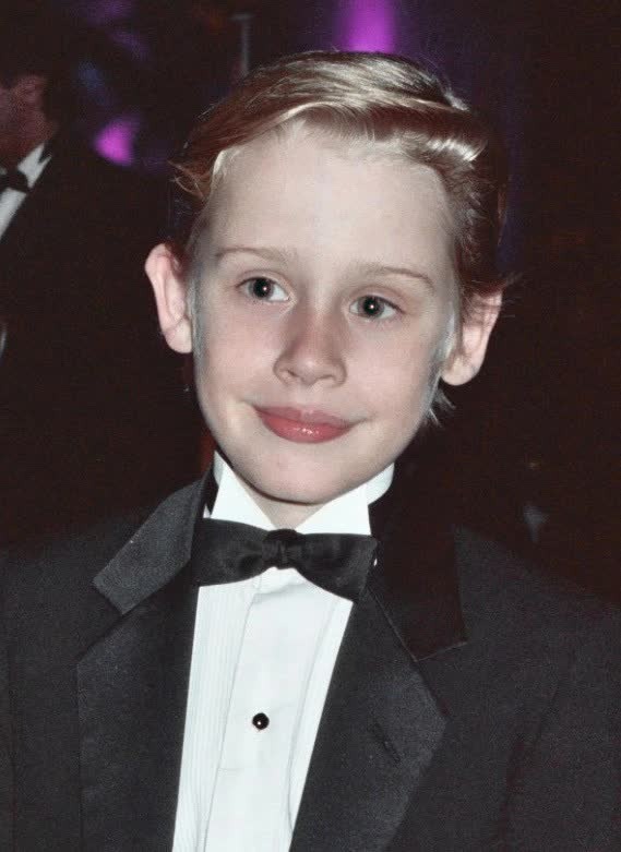 Macaulay Culkin thành triệu phú từ khi chỉ mới 12 tuổi