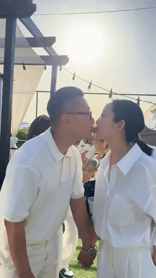 Lee Da Hae - Se7en quay clip lãng mạn với sự trợ giúp từ những người bạn thân thiết