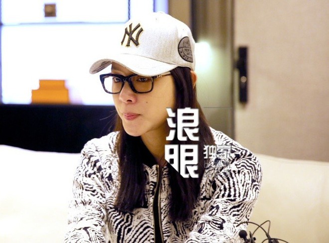 Triệu Nhã Kỳ nhận lỗi, khóc xin được tha thứ trong buổi họp báo sau vụ lộ clip ngoại tình với Lin Dan