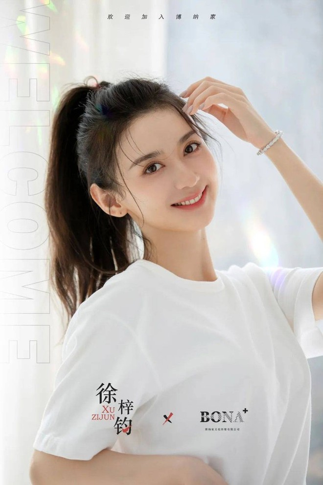 Từ trái sang: Ngụy Gia, Cao Á Lân và nữ diễn viên bị tố là 