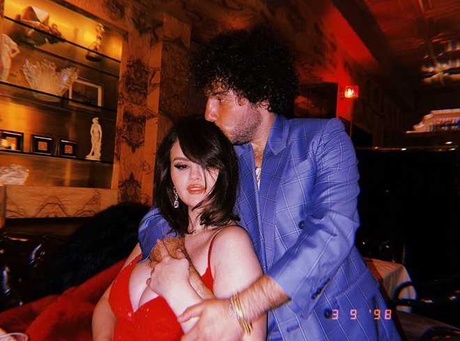 Selena Gomez đang rất hạnh phúc bên Benny Blanco