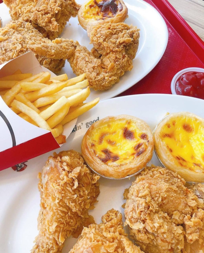 Ảnh: @meomapnhomnhom, @playfoodwithlinh