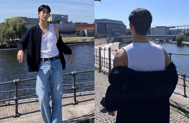 ... và chỉ sau đó ít giờ, Kim Soo Hyun đăng ảnh hở vai gây sốt mạng xã hội