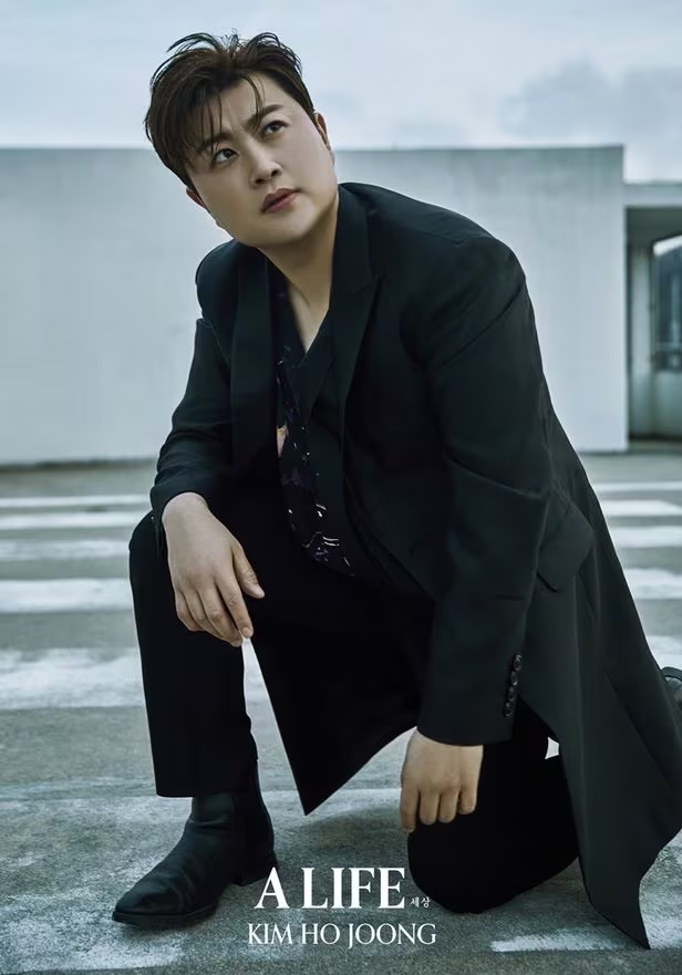 Nam ca sĩ trở thành tâm điểm chỉ trích của công chúng xứ củ sâm sau loạt thị phi