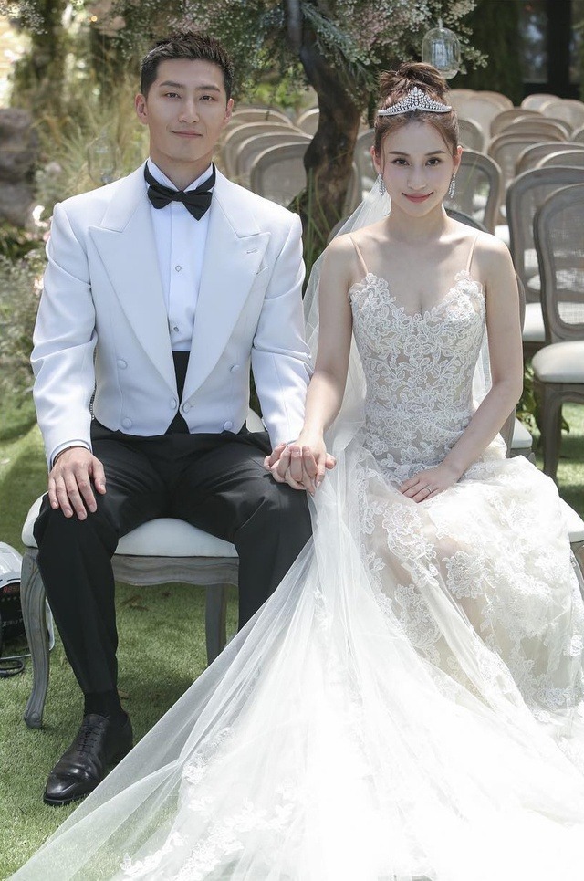 Theo trang Sohu, Đậu Kiêu và Hà Siêu Liên đã đạt thỏa thuận hôn nhân sau khi tái hợp. Theo đó, Đậu Kiêu không được can dự vào chuyện kinh doanh của nhà trùm sòng bạc và tài sản của Hà Siêu Liên. Ngược lại, Hà Siêu Liên không được cấm cản Đậu Kiêu quay lại showbiz