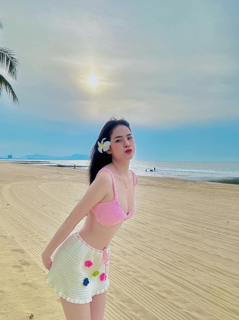 Nơi mua: Himi bikini Giá: 350.000đ