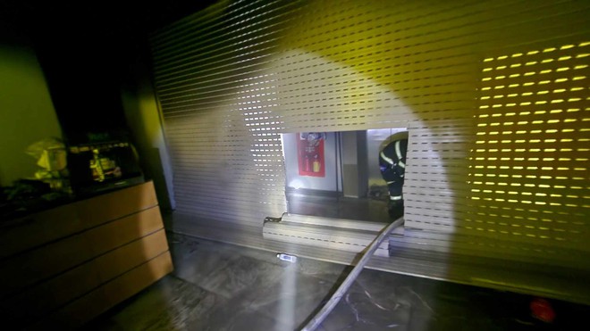 Hiện nguyên nhân vụ cháy đang được cơ quan chức năng điều tra, làm rõ.