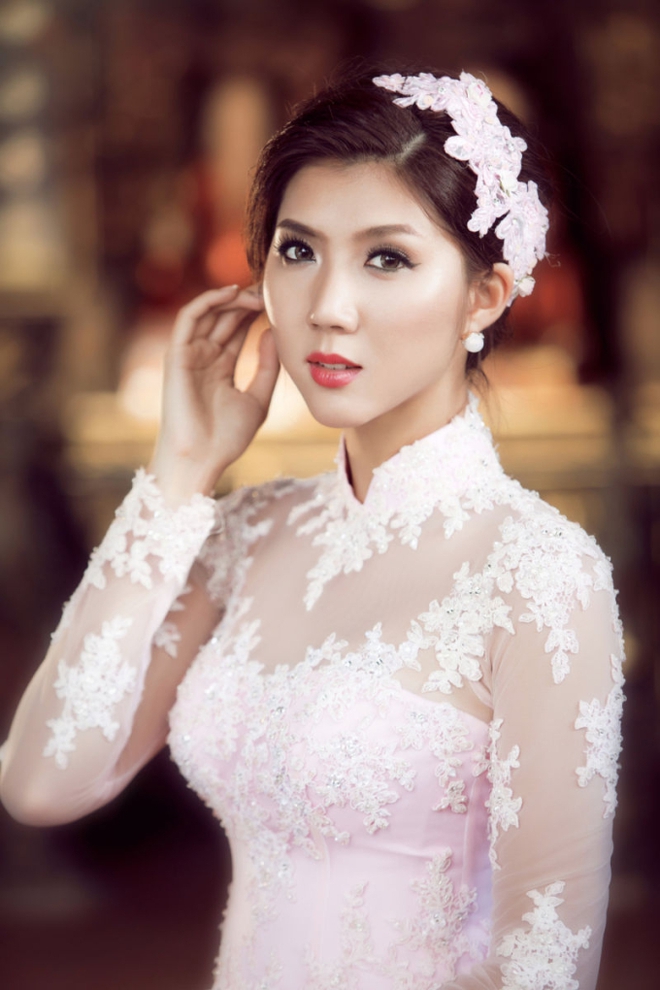 Ngọc Quyên từng gây xôn xao khi chọn lên xe hoa giữa lúc sự nghiệp đang trên đà phát triển