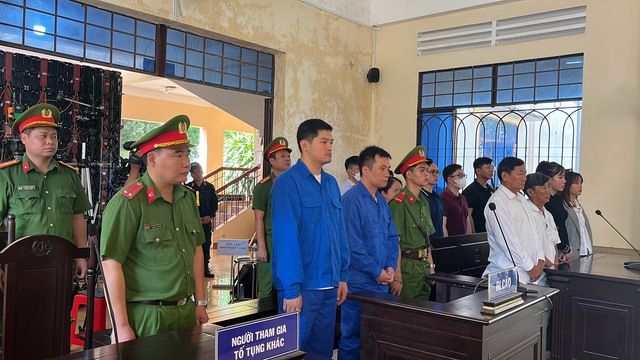 Toà trả hồ sơ, yêu cầu điều tra bổ sung