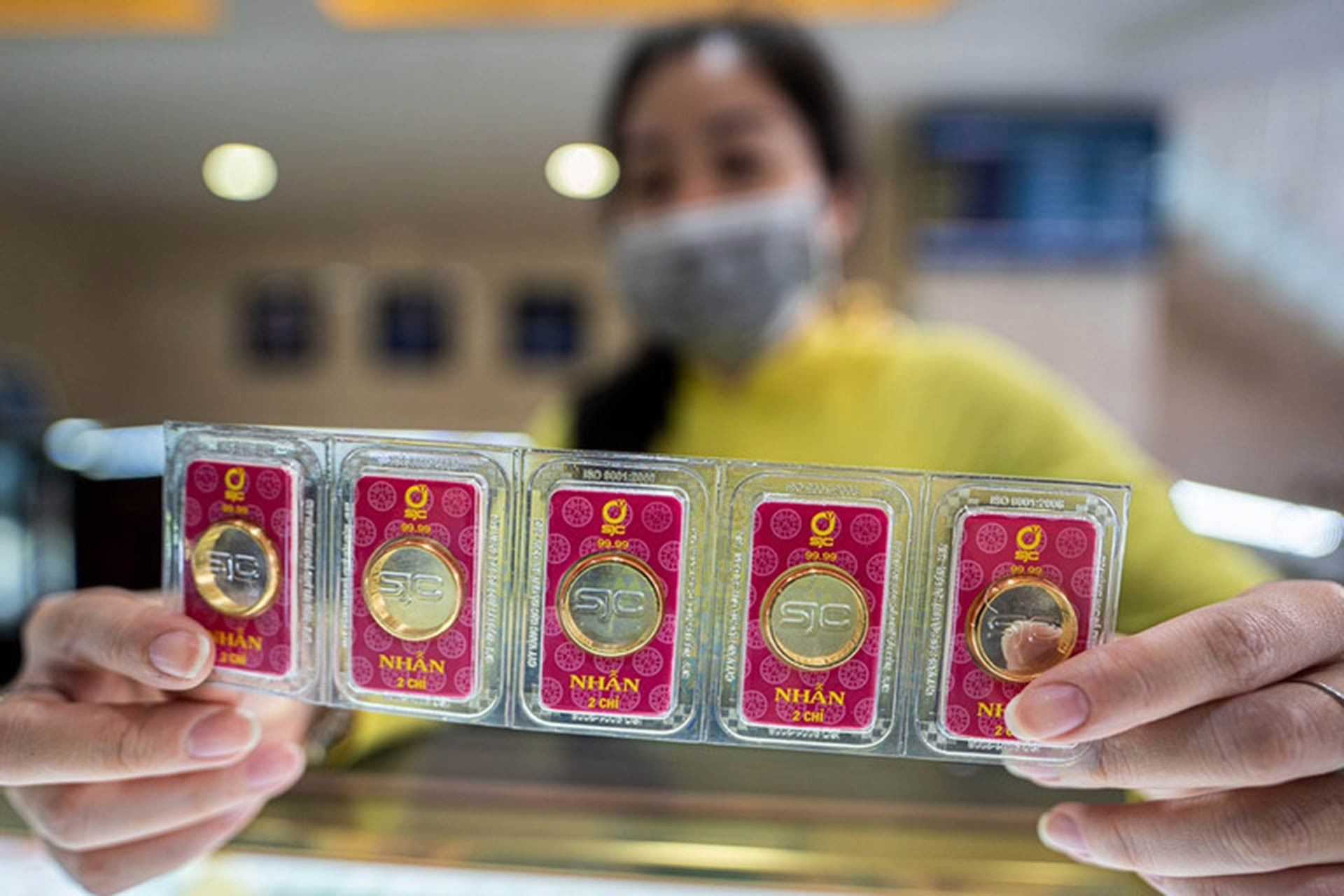 Giá vàng dự báo tăng. Ảnh: C.Hùng