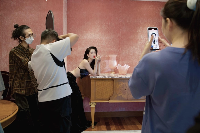 Ngọc Trinh đã bắt nhịp lại với công việc, tham gia các sự kiện, dự án nghệ thuật