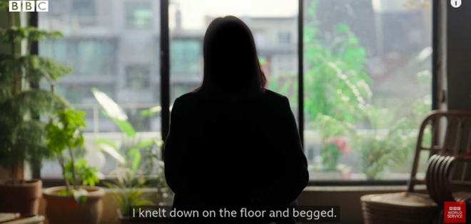 Nạn nhân cho biết đã phải quỳ xuống và cầu xin người chuốc thuốc mình ở hộp đêm Burning Sun khi bị cưỡng hiếp