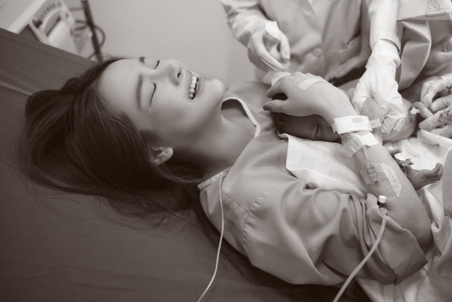 Vào tháng 10/2023 vừa qua, cả hai tiếp tục chào đón con trai thứ 2