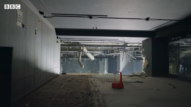 Căn phòng bí mật nằm sâu bên trong Burning Sun