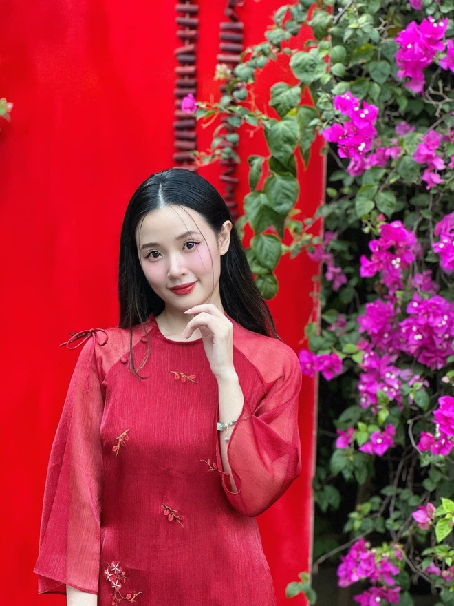 Kênh TikTok này đã chia sẻ thông tin và hình ảnh của Midu gây xôn xao mạng xã hội