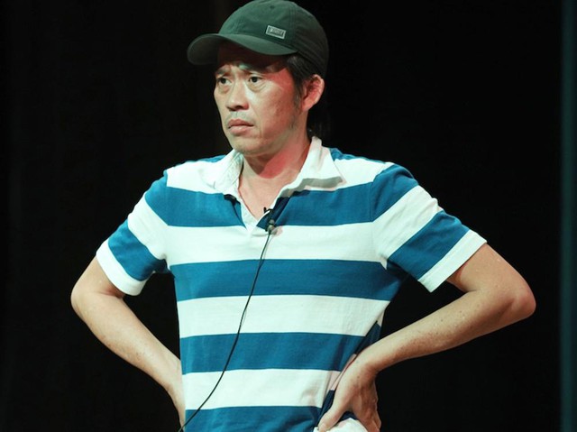 Danh hài Hoài Linh.