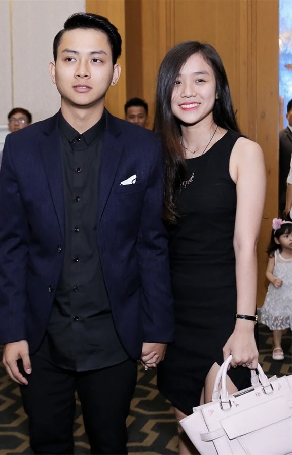 Năm 2017, Hoài Lâm công khai tình yêu với Cindy Lư - cháu gái nghệ sĩ Bảo Quốc