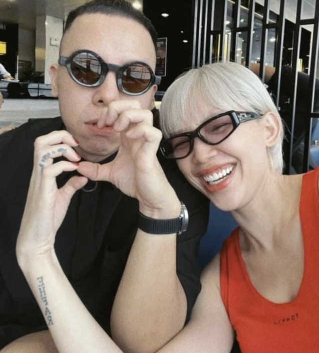 Tóc Tiên đang có hôn nhân hạnh phúc bên Hoàng Touliver