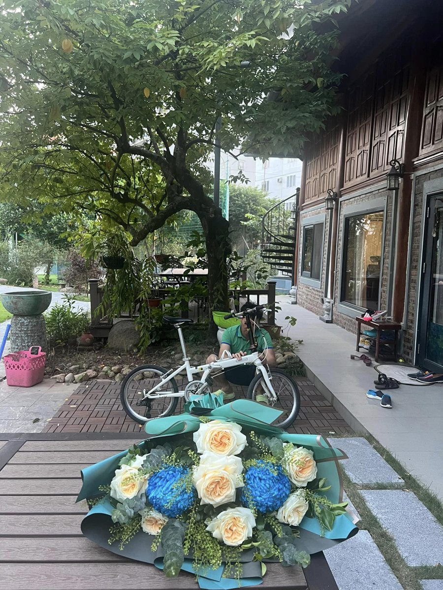 Nơi đây không chỉ góp phần làm đẹp thêm cho căn nhà mà còn mang đến bầu không khí trong lành, thư thái, giúp gia đình danh hài tận hưởng những giây phút thư giãn.