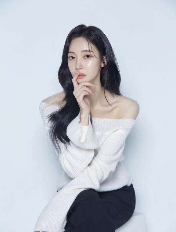 Cựu thành viên T-ara bị truy tố vì tội lạm dụng trẻ em và bị cấm tiếp cận các con trong phạm vi 100 mét đến ngày 21/7